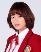 Praewa Suthamphong