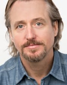 Linus Roache