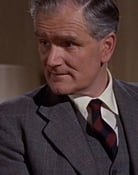 Desmond Llewelyn