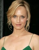 Amber Valletta